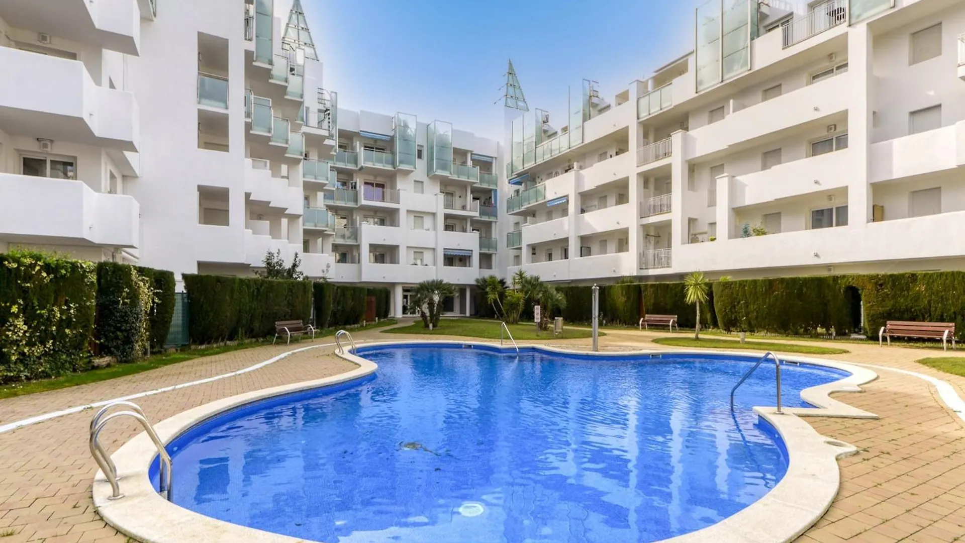 Apartment With Scenic View Empuriabrava